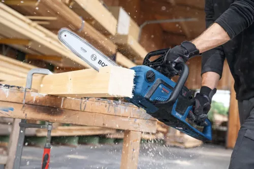 Bosch Láncfűrész GKE18V-30 (06008D3200)