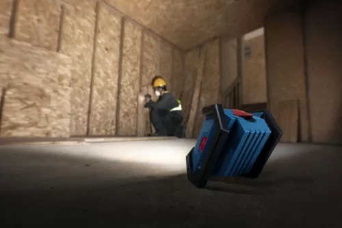 Bosch akkus lámpa GLI18V-1500
