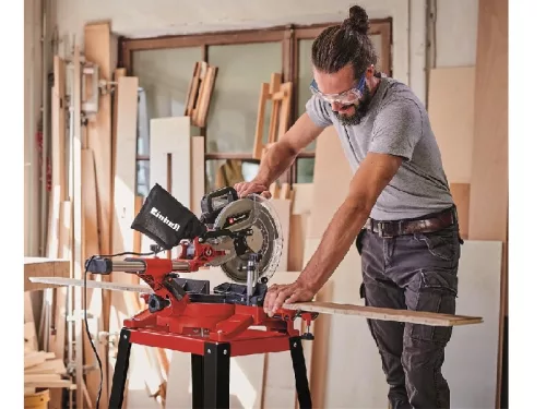 Einhell TC-SM 2531/2 U Gérvágó fűrész 1900W (4300805)
