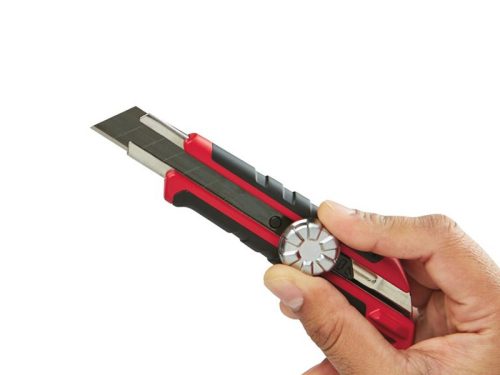 Milwaukee Törhető pengés kés 18 mm (8 törés) (48221961)