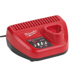 Milwaukee C12 C Akkumulátor Töltő 12V (4932352000)