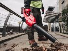Milwaukee M18 FBL-0 Akkus lombfúvó, szénkefementes 18V (akku és töltő nélkül) (4933459825)