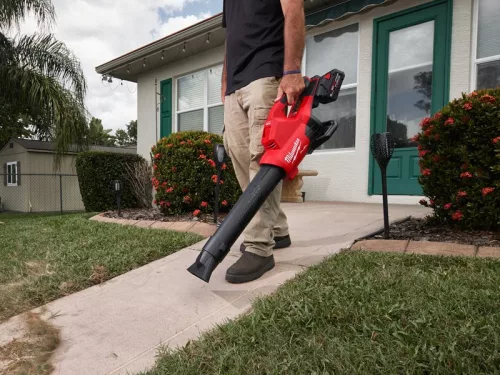 Milwaukee M18 F2BL-0 Akkus lombfúvó 18V (Akku és töltő nélkül) (4933479987)