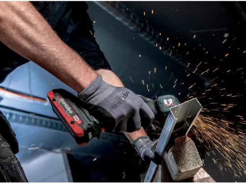 Metabo CC 18 LTX BL Akkus sarokcsiszoló 18V 76mm (600349850)(Akku és töltő nélkül)