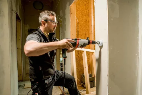 Metabo UHEV 2860-2 Quick Multikalapács 1100W, műanyag hordtáskában, cseretokmánnyal (600713500)