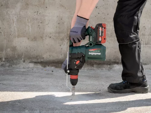 Metabo KH 18 LTX BL 28 Q Akkus SDS-Plus kombikalapács 18V 2x5,5Ah LiHD 3J (601715660)