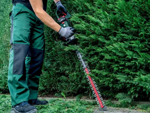 Metabo HS 18 LTX BL 75 Akkus Sövényvágó 18V 70cm (601724850) (Akku és töltő nélkül)