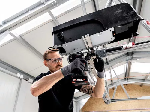 Metabo SSW 18 LT 300 BL Akkus ütvecsavarozó (Akku és töltő nélkül) (602398850)