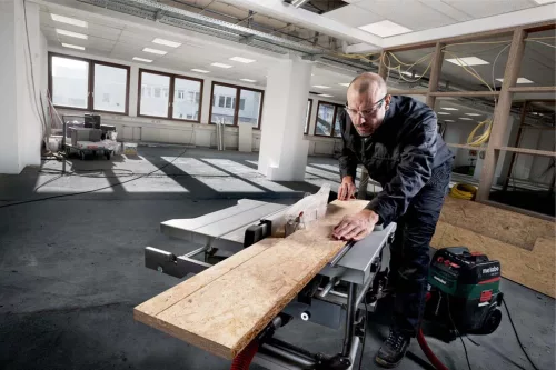 Metabo TS 254 M Asztali körfűrész 1500W karton dobozban (610254000)