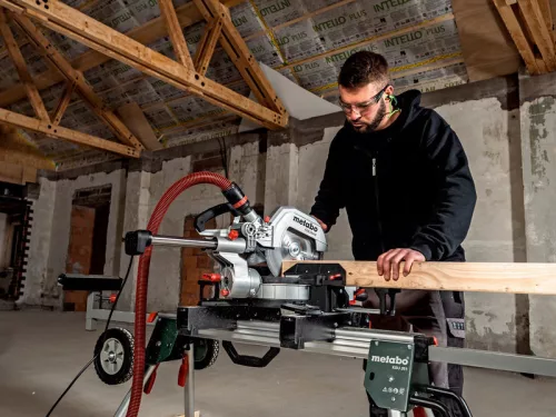 Metabo KGS 254 M Gérvágó fűrész (613254000)