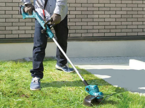 Makita DUR193RF Akkus szegélynyíró, 18V Li-ion LXT 1x3,0 Ah