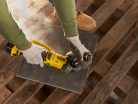 Stanley SFMCG400B-XJ FatMax Akkus sarokcsiszoló 18V V20 125mm (Akku és töltő nélkül)